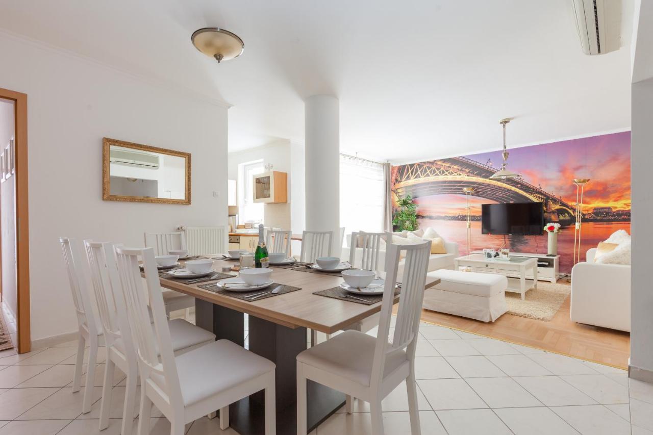 Gde Hollo Apartments Budapest Ngoại thất bức ảnh